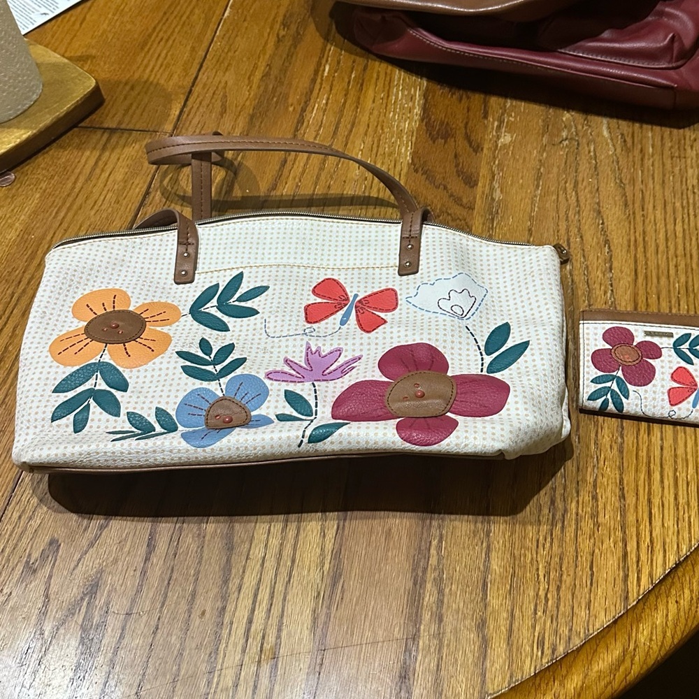 Relic Cream and Brown Floral Tote Bag